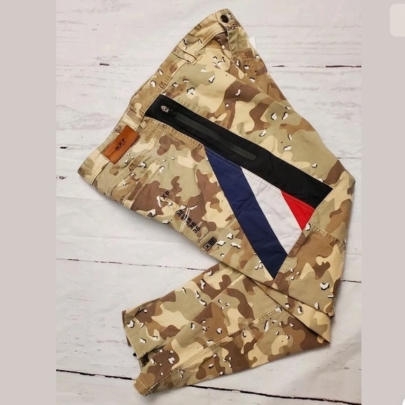 NENA & PASADENA NXP Hawkeye Camo Slim-Fit Jeans - Picture 4 of 8